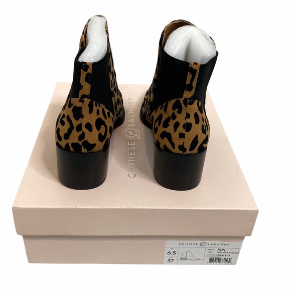 Chinese Laundry Finn bootie tan/black - Picture 4 of 10